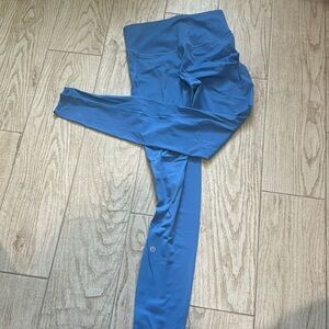 Lululemon leggings size 4